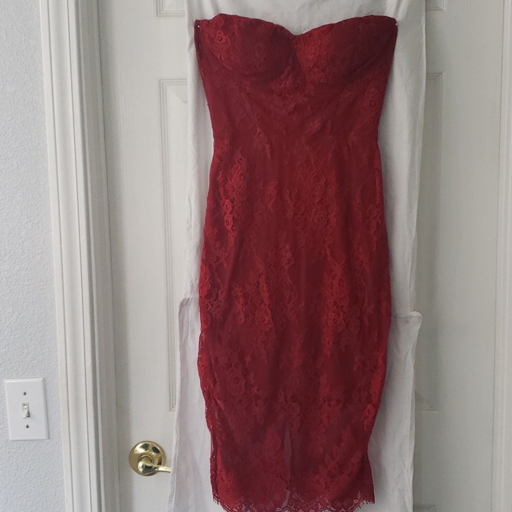 Strapless lace overlay Red Cocktail Dress
